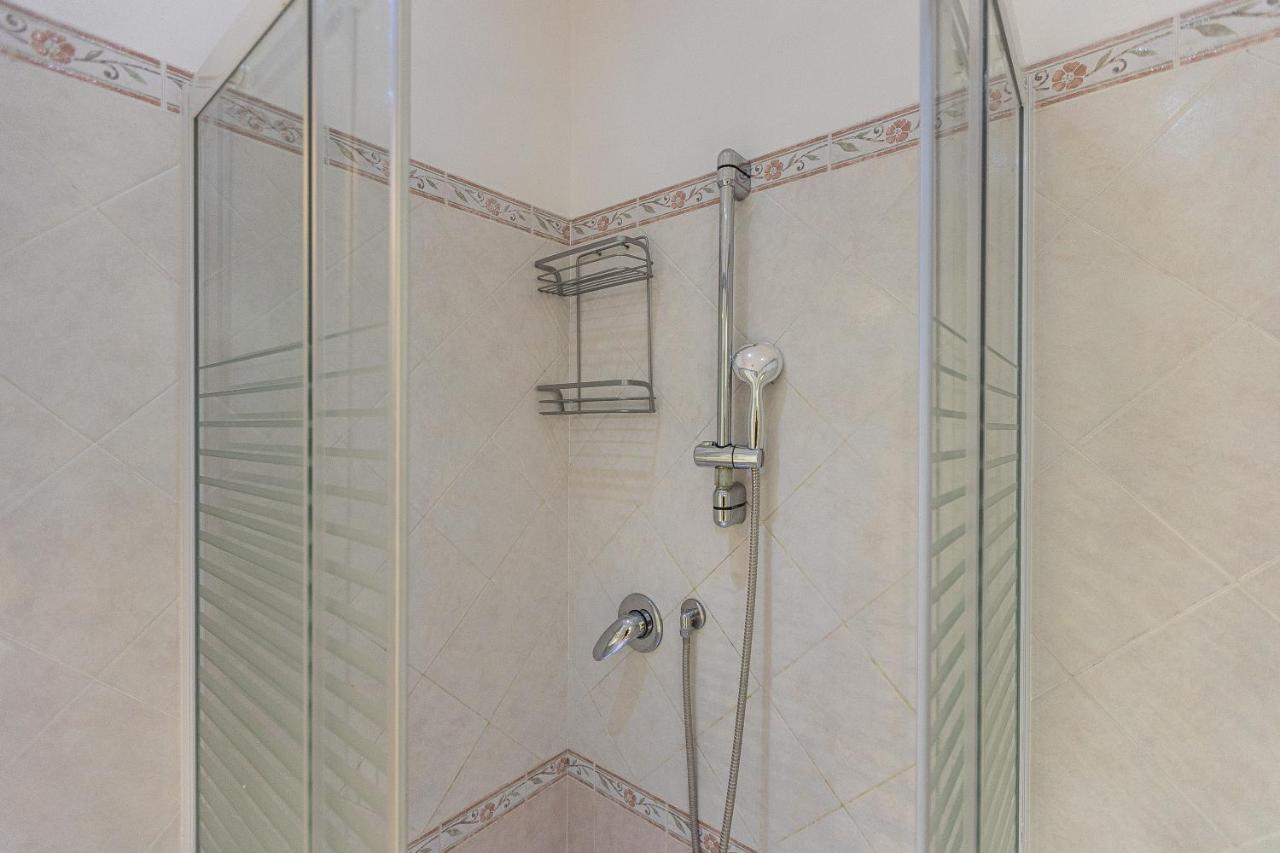 Turati By In Apartment Rom